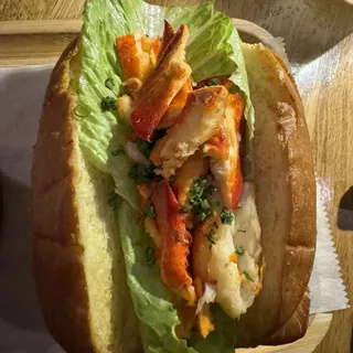 Connecticut Lobster Roll
