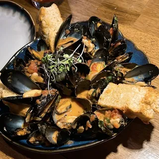 Mussels Fra Diavolo
