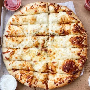 Sirena's cheesy breadsticks are insane. Perfect with their marinara dipping sauce!