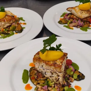 rockfish w/veg medley