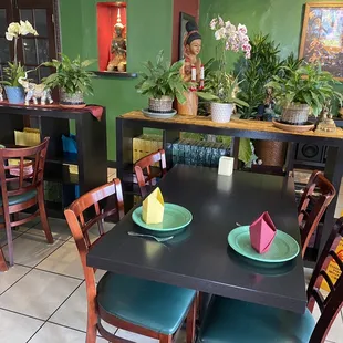 Decor inside is very comforting and beautiful.