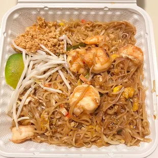 Shrimp Pad Thai (carryout)