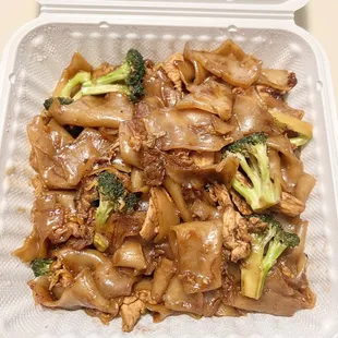 Chicken Pad Z-Ew (carryout)