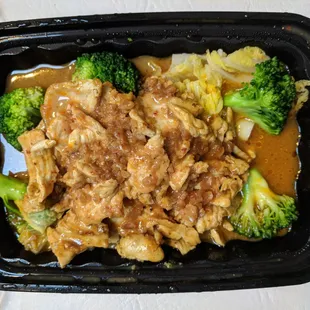 Chicken pa ram long song ($10)