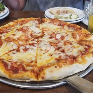 12&quot; cheese pizza