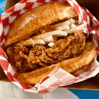 C3. Crispy Chicken Sandwich