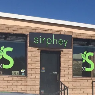 Exterior view of Sirphey