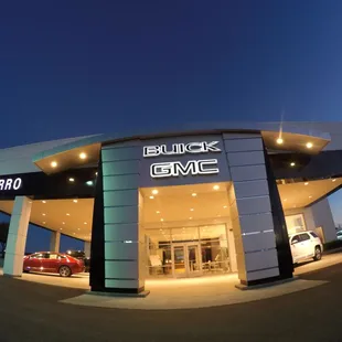 Don't Forget, Sisbarro Buick GMC is Open on Sundays!
