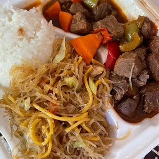 beef caldereta with rice and pancit