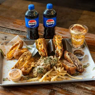 food, chicken wings and fried chicken