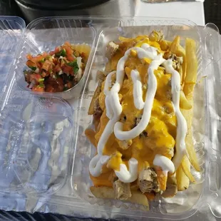 Chicken Nacho Fries are amazing, best Catfish I think I've ever eaten! If you see the truck pull over right away and get in line!