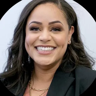 Nikki M.