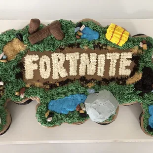 Fortnite cupcake cake made with chocolate cupcakes and vanilla buttercream.