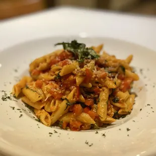 Garlic &amp; Olive Oil with Penne Pasta