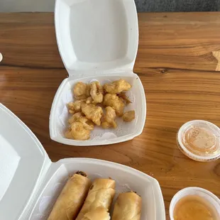 9$ for this itty bitty calamari? Come on now