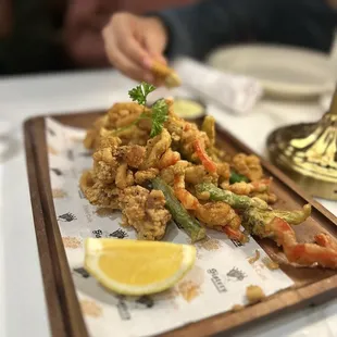 Sisters Thai Tysons