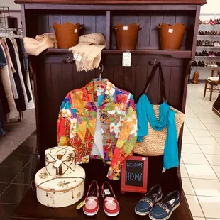 Displays that entice...