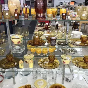 Modern, vintage  or antique collectibles