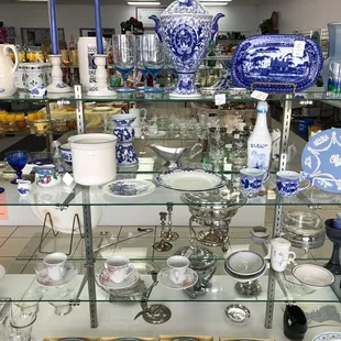 Unique glass, porcelain &amp; silver tableware