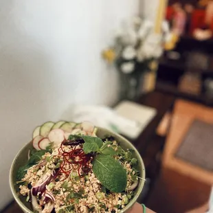 Larb&apos;chicken salad