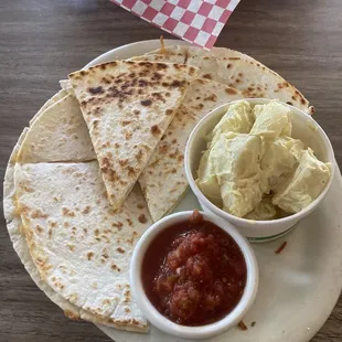 quesadilla and salsa