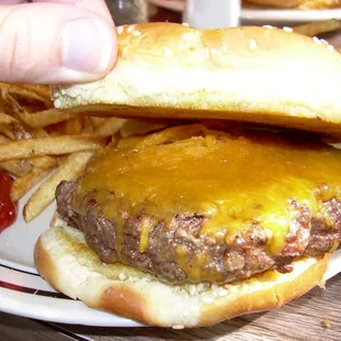 1/2 pound burger with lots of cheese
