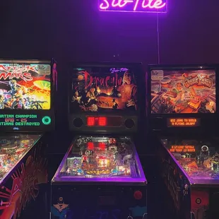 6 pinball machines: 75 cents or $1 per game