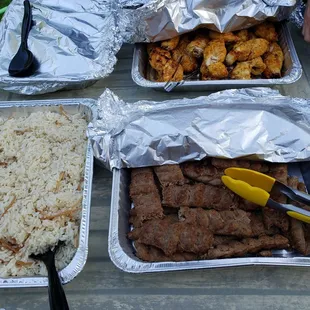 food, chicken wings and fried chicken