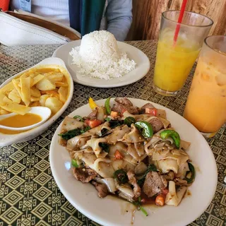 C7. Yellow Curry