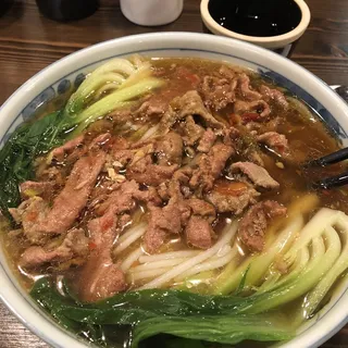 Stir-Fried Beef with Wild Chili