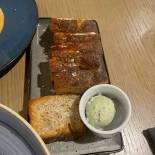 Bread Service