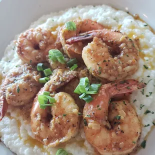Creamy Shrimp and Grits