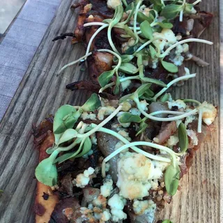 Crispy Pork Belly & Tomato Jam