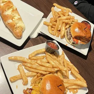 Jalapeño burger, double burger, Stromboli