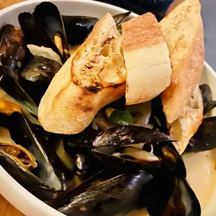 DELICIOUS mussels