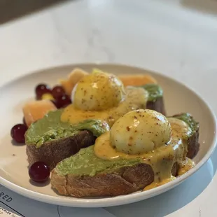 Avocado egg benedict