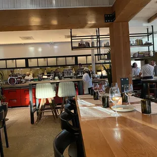 Long tables That are shared on busy nights