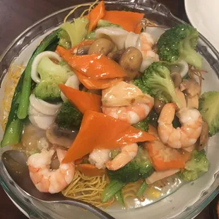 Seafood Pan Fried Noodles