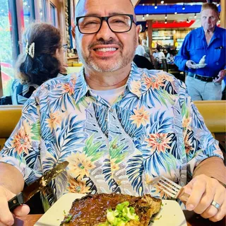 Baby Back Ribs & Crispy Chicken Strips