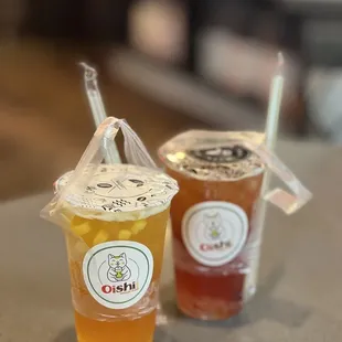 Cold brew peach green tea w/ mango jelly Cold Brew Strawberry Mango green tea w/ lychee jelly