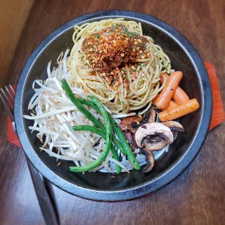Vegan Aglio Olio Pasta
