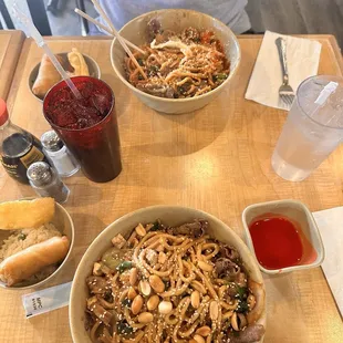 We got one lunch bowl one all you can eat