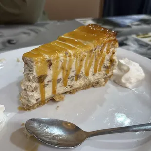 Pecan cheesecake
