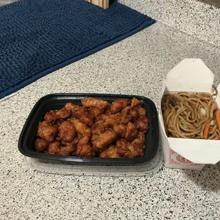62. General Tso&apos;s Chicken with Lo Mein