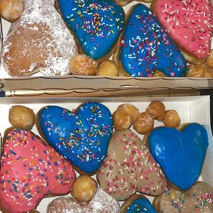Valentines donuts