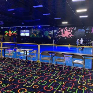 Carpet area, seating