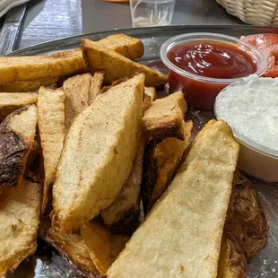 Beef shawarma with french fries