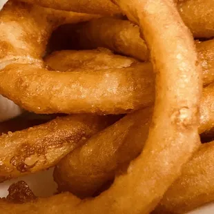 Beer battered onion rings go great with 22 tap handles