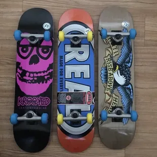 Krooked, Anti hero, and Real Skateboards mini completes size 7.3. Perfect for any small kid.