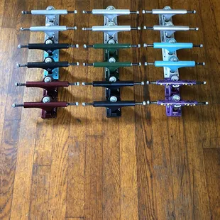 ACE TRUCKS !!!! Loose trucks saves lives.